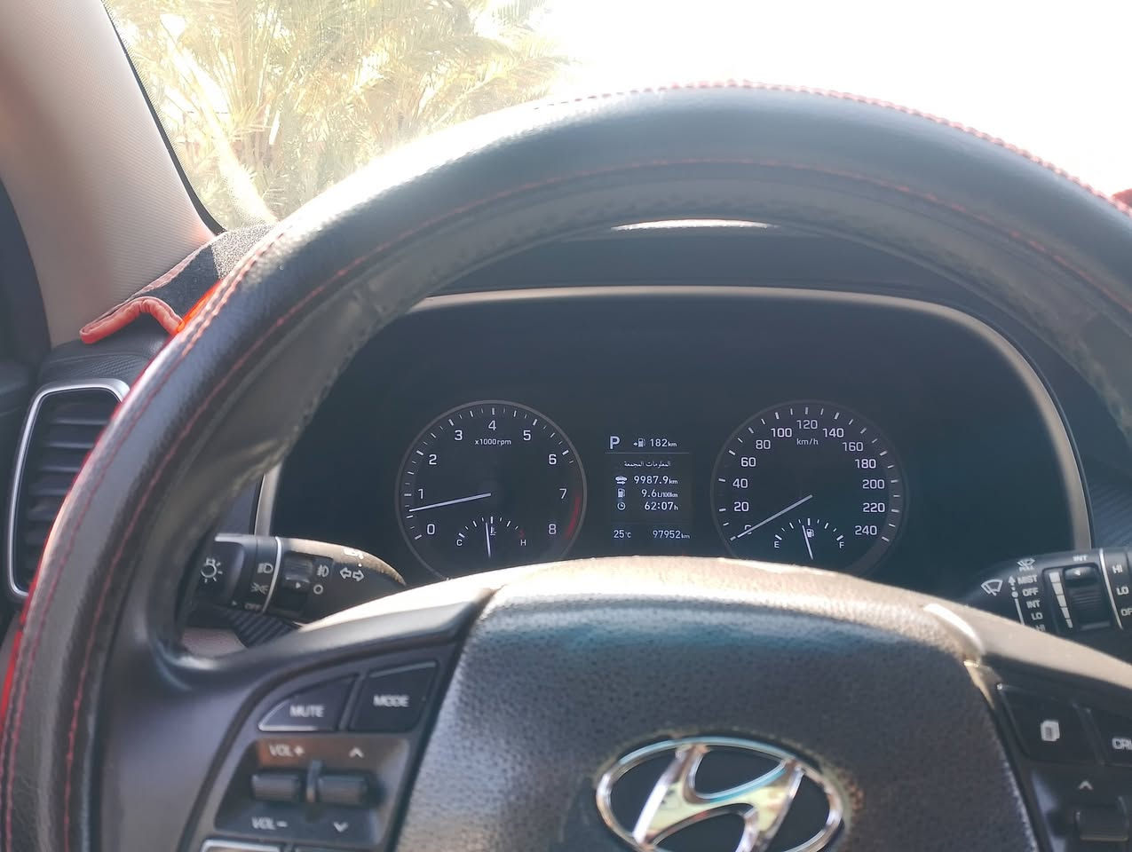 السلام عليكم توسان  2019 خليجي رقم بغداد ماشيه 98
مكفوله عامه صبغ وتبديل وكير ومحرك فول عد البنراما
المواصفات بصمه تشغيل بصمه ابواب كشنات كهرباء 5عدسات سعر السيارة 191 وبيها مجال 
***********
