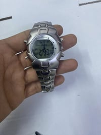 ٥٠ ساعة • تيماكس شغالات • ٣ قطع بحاجة بطارية