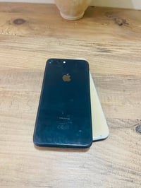 آيفون 8 بلس • ٦٤ • مبدل بطاريه