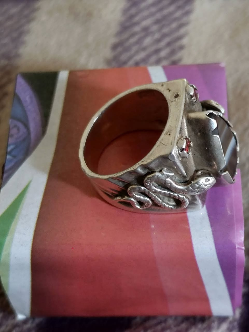 تحفه قديمه جزع للبيع السعر وتفصيل خاص


**إذا كنت صاحب هذا الإعلان وتريد حذفه لأي سبب، رجاءا أرسل رسالة إلى الدعم الفني**