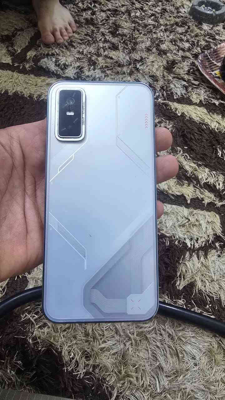 سلام عليكم جي تي ٣٠ برو كامل ملاحقاته نضيف حيل شحن سريع فول جهاز يدعم ١٢٠ فريم ببجي بيع مستعجل ٣٠٠ وبيه مجال قليل *********** الرميطة, المثنى
