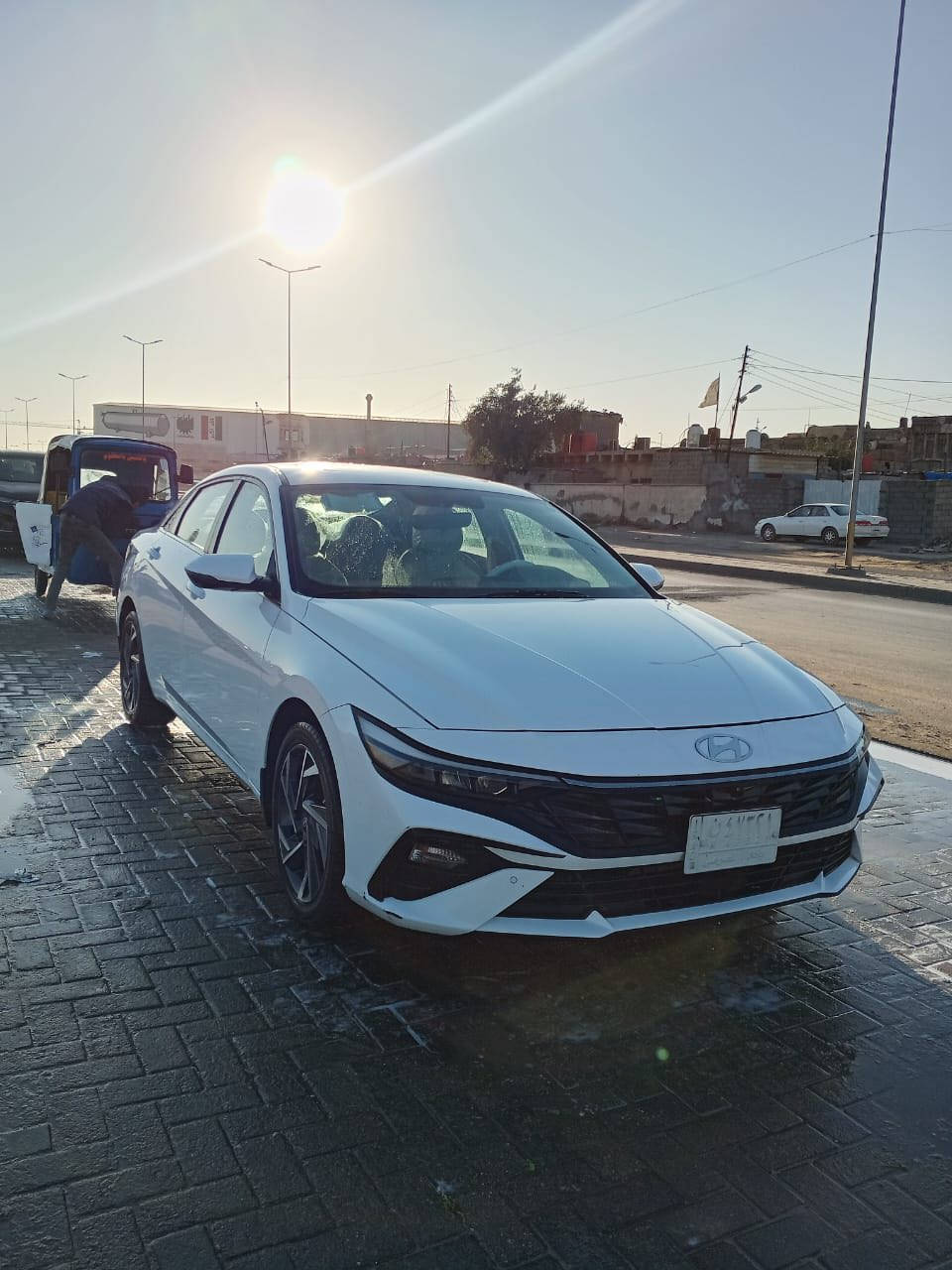 سلام عليكم
النترا خليجيه 2024 رقم بغداد فول واحد ع واحد 
السياره اقصاد وراعيها جاي يسدد السياره كفاله عامه فتحت سقف تبريد خلفي السياره معروف مواصفاته بعد مابيه نقص برغي  الخليج مكينه 2000 دوش   
*********** واتساب متواجد  السعر 167

مكلف بلنشر خابر راعيه
