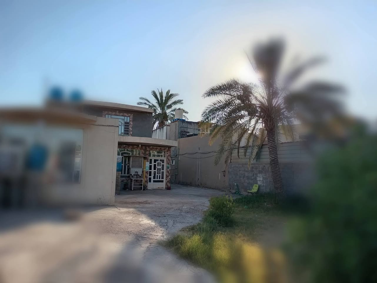 🏡 فرصة استثمارية مميزة في البوعيثة 🌴
للبيع قطعة أرض زراعية بمساحة 1850 م² في منطقة البوعيثة، موقع مميز وهادئ، مناسبة لعدة مشاريع استثمارية، منها:
✅ بناء عمارة سكنية
✅ مجمع شقق سكنية
✅ منتجع أو مزرعة سياحية
✅ استراحة عائلية فاخرة
✅ مشروع استثماري مستقبلي
✨ مساحة كبيرة تمنحك حرية التصميم والتنفيذ حسب مشروعك.
📍 العنوان: الدورة – البوعيثة
📞 للاستفسار:
***********
لا تضيع فرصة الاستثمار اليوم... أرض اليوم هي مشروع الغد. 🌿🏗️
