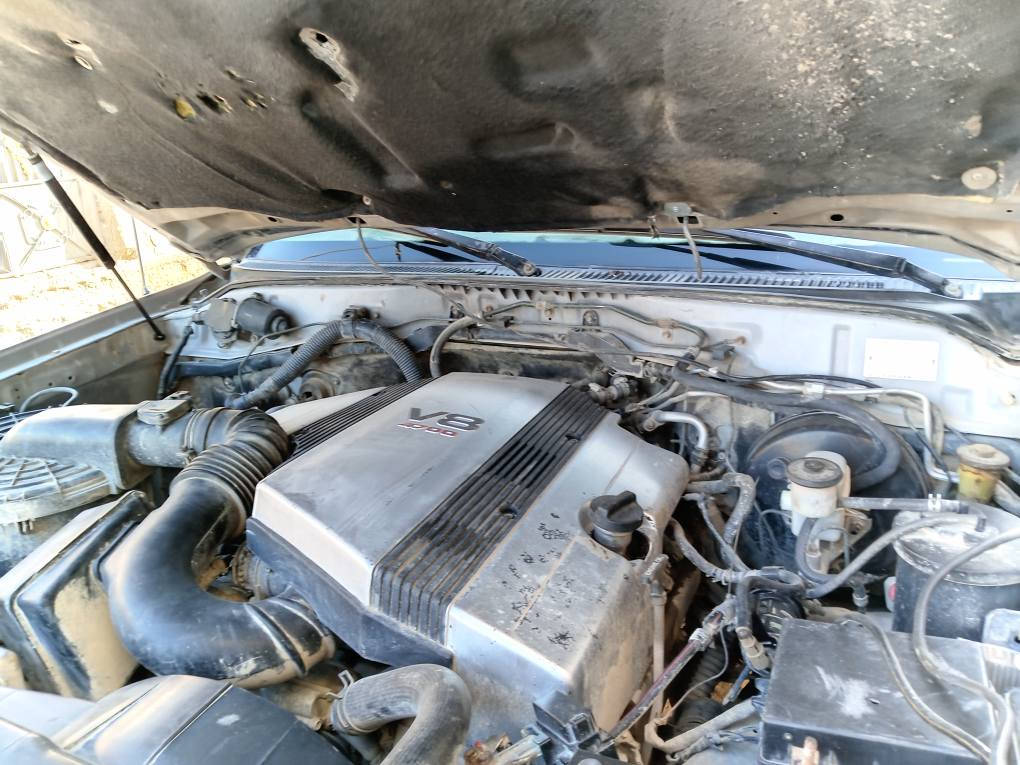 السلام عليكم 💛
للبيع : تيوته 🦾
نوع : راندكروز 👑
موديل : 2001
لون : مميز 🥇
محرك 5700/8V 🚀  طيران 🧿
مكينه وكير  شرط لا تبخر ولا تنقص 
كير عادي 🦂
فور ويل شغال 🕷️
تخم تاير جديد 🥈
باتري جديد 🥉
السيارة حداديه كامله 
السيارة معمره مال جناي
السيارة كهربائيات على وضع الشركه ❄️

  السعر  120 أو بيها مجال.
        دفتر وعشرين 💵

للاستفسار الاتصال ***********
