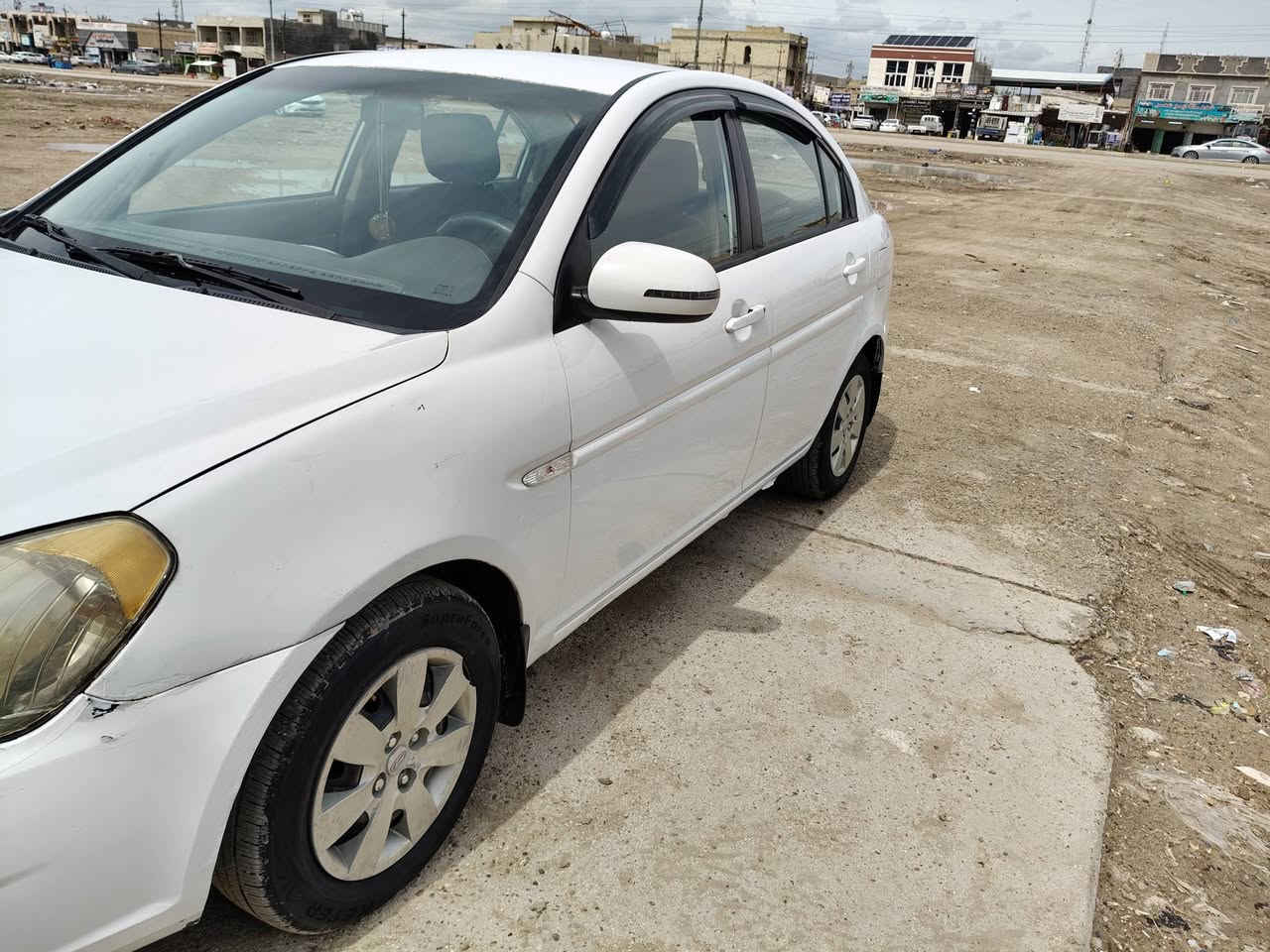 السلام عليكم من رخصت الادمن
اكسنت 2011 خليج
1600
مكانات صبغ بالحزام مابيها اي ضربه
تبريد شغال
كير ومكينه جدد
سنويه 2031
السعر 87 وبيها مجال 
مكان بغداد الي غريب *********** بيه واتس اب
***********
