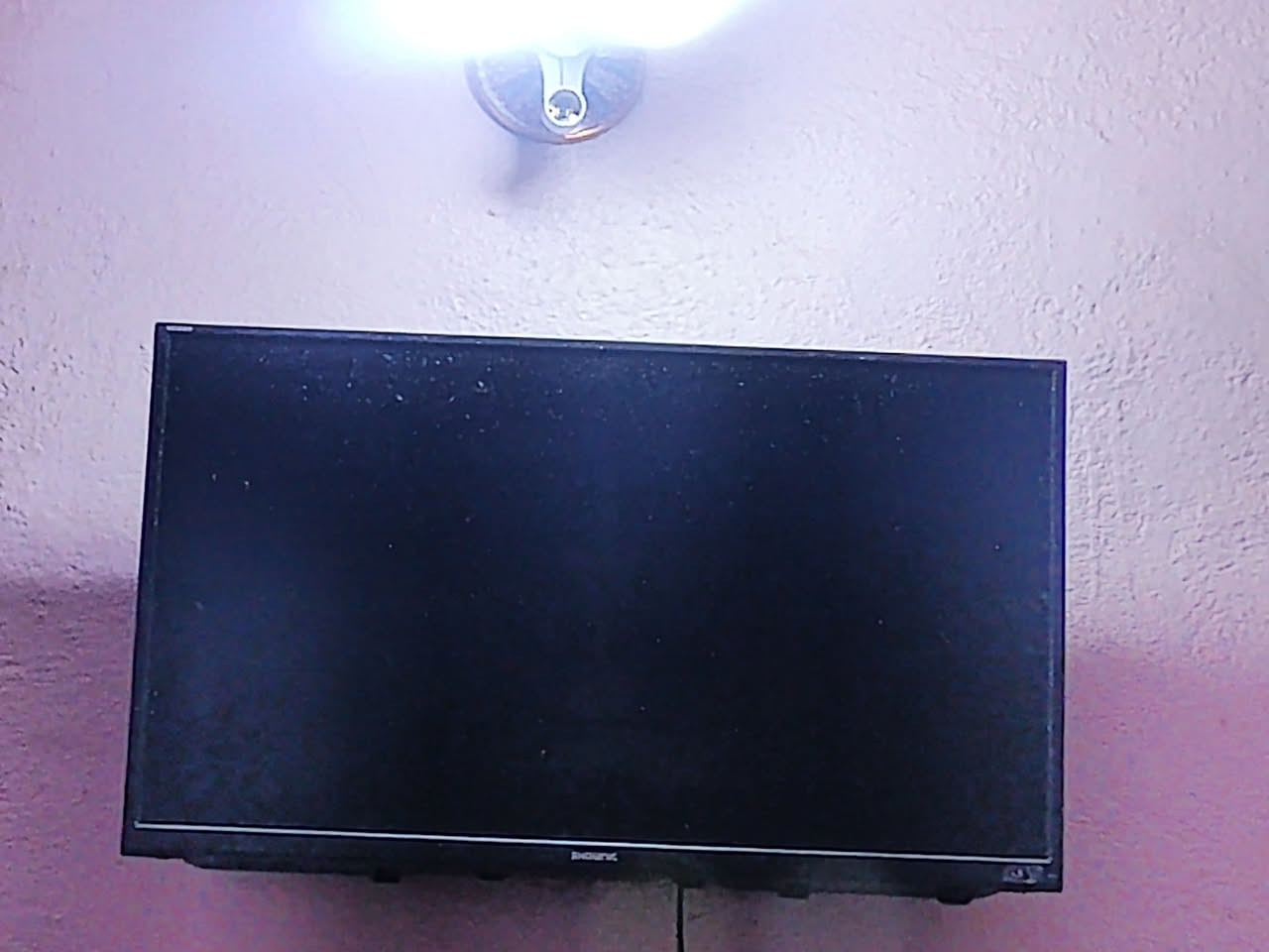 هاي شاشه بلازمه جديده شغاله جنت شاد عليه فقط كامرات شهر واحد وريد بيعه سعر 85 مكاني حي العسكري ماخذه اني جديده 125هاذه رقمي ***********
