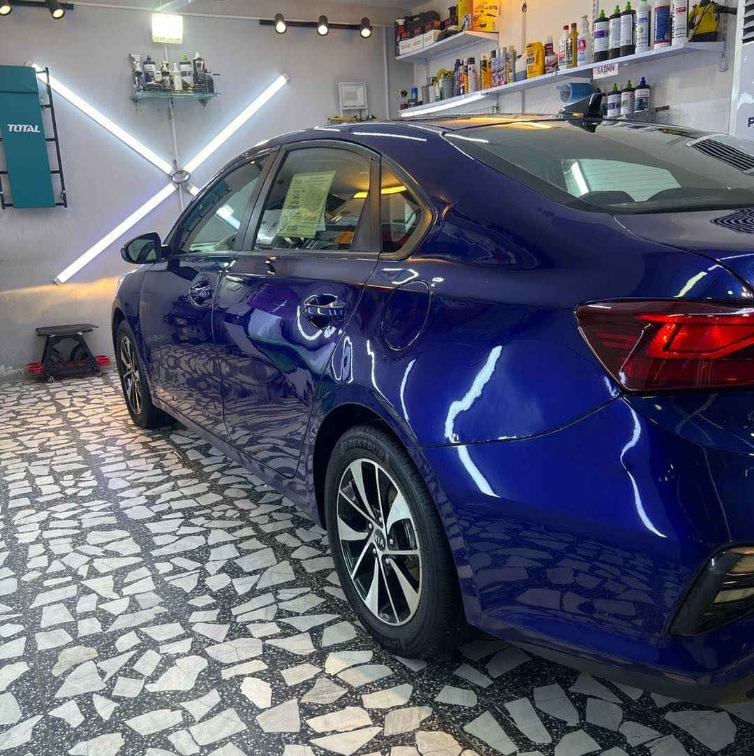 🔥 سعر مميز لسيارة اعتمادية 🔥
✨ كيا فورتي 2020 ✨

🟠 المواصفات 
🔸 مكينه 2000 دوش (المرغوب) 
🔸قيادة ذاتية 
🔸تحديد مسار 
🔸بريك ذاتي 
🔸رادارات
🔸مانع انزلاق
🔸نظام ترحيب 
🔸تحكم ستيرن جهتين 
🔸شاشه اصلية بلاد كار بلي
🔸كامره دوارة
🔸خمسة وضعيات قيادة
🔸ماشيه 82 ميل 
🔸سيارة جاهزة من كل النواحي  بدون اي نقص 

🚘حادثها جاملغ امامي اليمن وجاملغ خلفي يسار
 السياره بيه صبغ ابيع حزام مثل ما موضح بالسونار بدون دواخل والباقي ليبل واحد

🔸رقم بغداد انكليزي الجديد و هزة جديدة بأسم المالك تحويل مباشر

📍مكان السيارة بغداد الأمين الثاني قرب شبكة الكهرباء 

📞رقم صاحب السيارة 
***********

‏‎🔴 لمعرفة السعر / علق داخل المنشور اي تعليق ويجيك رد فوري برسالة خاصة 
——————————————————
‏‎⚠️ السيارة اعلان ممول غير تابعه للصفحة ونحن ليس لدينا علاقة في تحديد السعر وغير مسؤولين عن الاتفاق الذي يحدث بين البائع والمشتري
‏‎مع تمنياتنا للطرفين بالتوفيق

——————————————————
#بيع_سيارتك #بيع #بغداد #معارض_بغداد  #اربيل #معارض #سيارات #سيارات_للبيع #سيارات_مستعملة #سيارات_VIP #وارد_امريكي #وارد_خليجي #تويوتا #لاندكروز #لاندكروزر #جي_كلاس #مرسيدس #النترا #سوناتا #هيونداي #كيا #سورنتو #سيراتو #نيسان #نيسان_صني #رانج_روفر  #لاند_روفر #لاندروفر #سيارات_كورية #سيارات_يابانية
