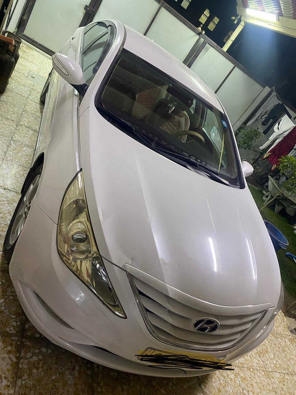 سوناتة للبيع 2011بسمي  بغداد رقم انكليزي مكينة 2400 دوش بيهة شخط مصبوغة بابين وجاملغ اثر شخط بدون طربة شخط فقط  ونصبغن سيارة جاهزة تبريد شغال مكاني بغداد الغزالية  سعر 115 شدة وخمصطعش   رقم هاتف ***********
