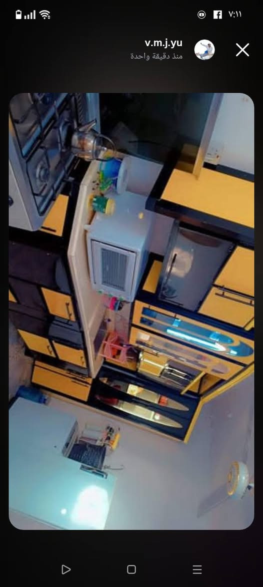 السلام عليكم 
كاونتر للبيع المكان نجف حي النداء شارع جامعه الكفيل 
السعر 500 وبية مجال رقم الهاتف *********** الرقم بيه واتساب
