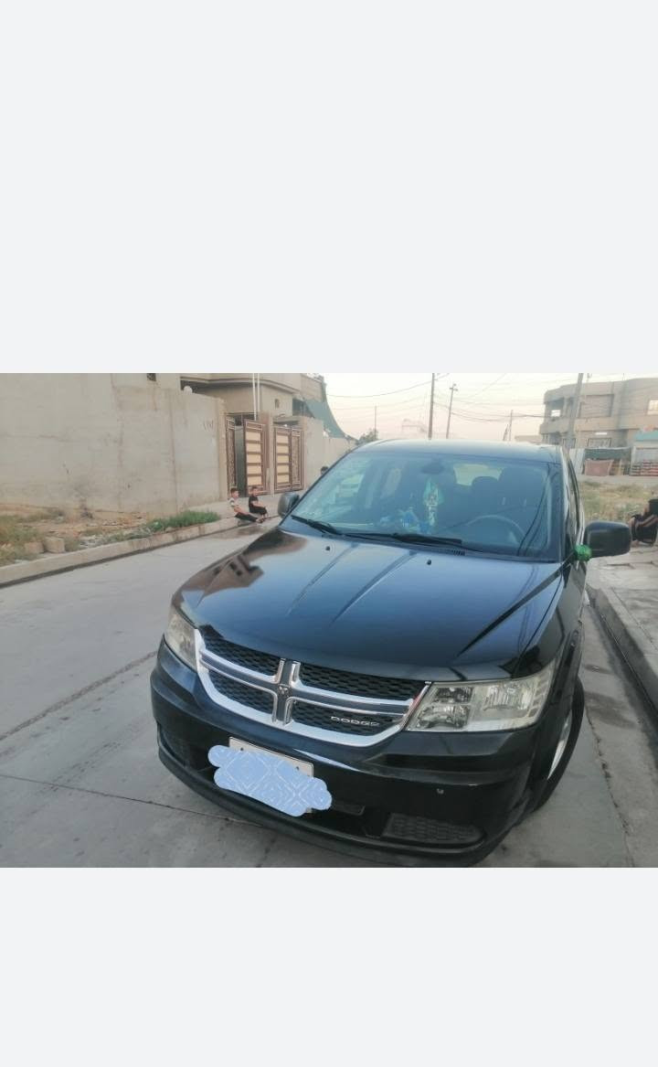 دوج جورني 2012 كلين بدون حادث بس السقف بي شويه ابيظ مكنات وظاربه ستيكر أسود  موصفات بصمه تشغيل أبواب بصَمه شاشه كامره اصليه  شاشه اعطال  بيها بعد بيها هواي موصفات  تبريد شرط محرك 2400 شرط كير شرط طخم تاير جديد ويل كب اصلي السعر 100 الاتصال عله رقم *********** شرط الوكاله التحويل رقم دهوك
