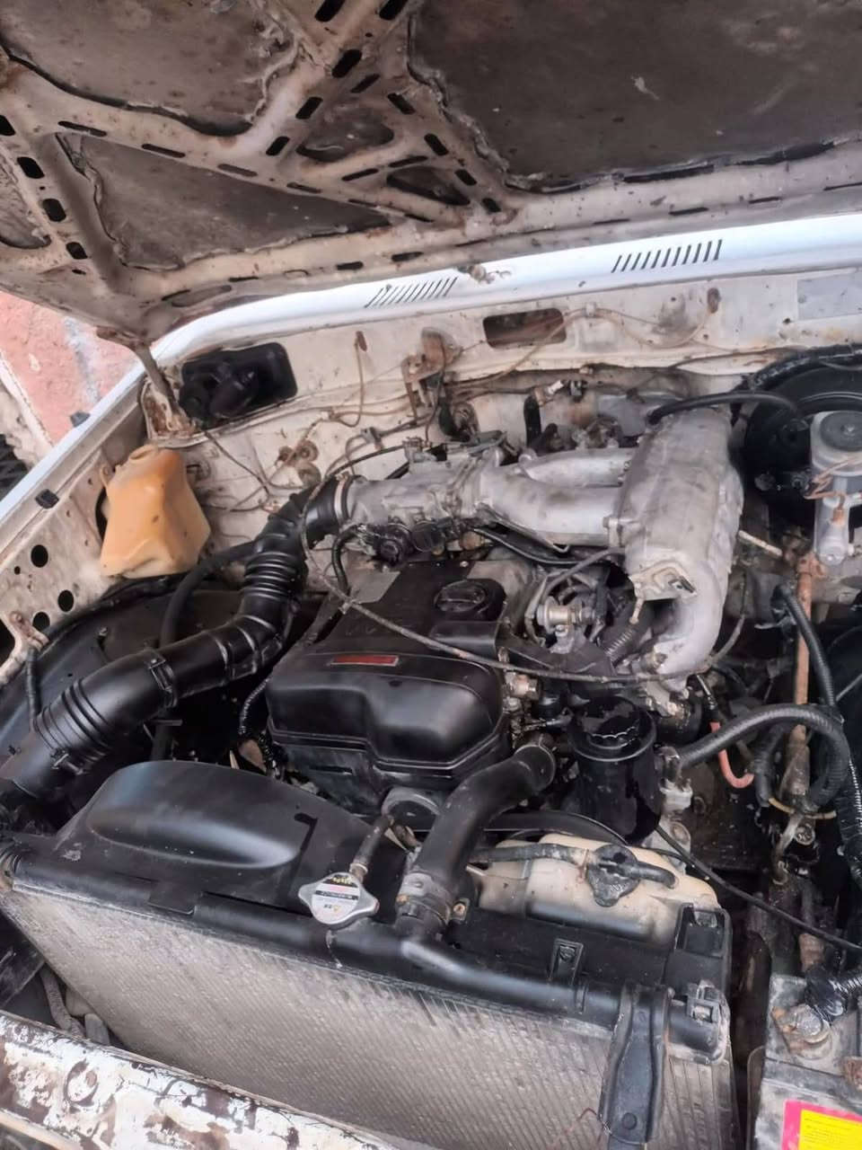 و بيها مجال ورقة عنواني نجف
*********** النجف, العراق
