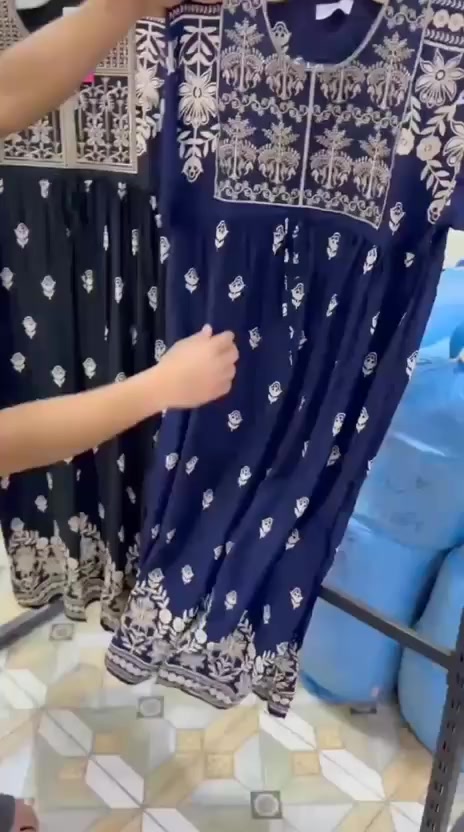 دراعه اماراتي كلوش تطريز + خرطه دبل كلوش 😍

الخامه كشمير اماراتي ثقيل اصلي 

القياسات من L  الى  3XL  العارضه لابسه XL    

 لونين استندر اسود ونيلي 

سعر القطعه ب١٣ الف


**إذا كنت صاحب هذا الإعلان وتريد حذفه لأي سبب، رجاءا أرسل رسالة إلى الدعم الفني**