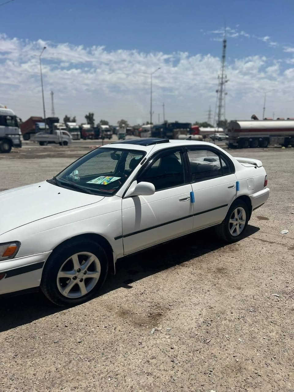 السلام عليكم سيارة كورله 1997 ابلاديه للبيع
سعرها {64$} وبيها مجال حك الجيه 
السياره خير من الله ما ناقصها شي 
محرك 1800 المرغوب 
مصبوغه جماليه بدون دواخل ولا معجون
تبريد ثلج🥶 تدفئة نار🥵
رقمها اربيل مكان السياره سامراء تحويل مباشر 
للأستفسار اكثر الاتصال *********** مكلف
