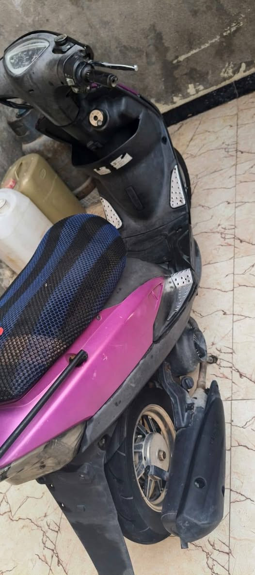 ماكس عدله مفتوحه مكينه ناعمه 
كفر مثل ماتشوف بعينك 
من الشغل للبيت الدراجه مامتعوبه 
تواصل عله رقم  ***********  او خاص مفتوح سعر خاص
