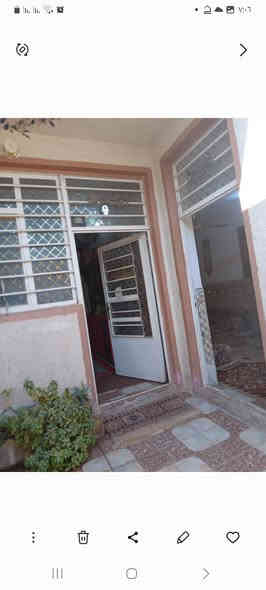 سلام عليكم يوجد بيت 100متر للاجار كربلاء حي الزهراء اجاره ب ٤٠٠ للإستفسار تتصل ع رقم ***********
