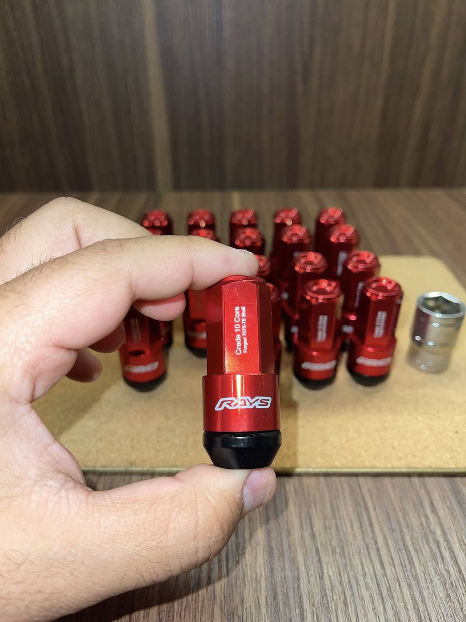 صمونة ريس فولك للبيع
جديد مو مستعمل
لون احمر 
قياس سن  m12*1.5
طول ٥٨ ملم
سعر ٧٥ الف 
اكو توصيل لجميع محافظات


**إذا كنت صاحب هذا الإعلان وتريد حذفه لأي سبب، رجاءا أرسل رسالة إلى الدعم الفني**