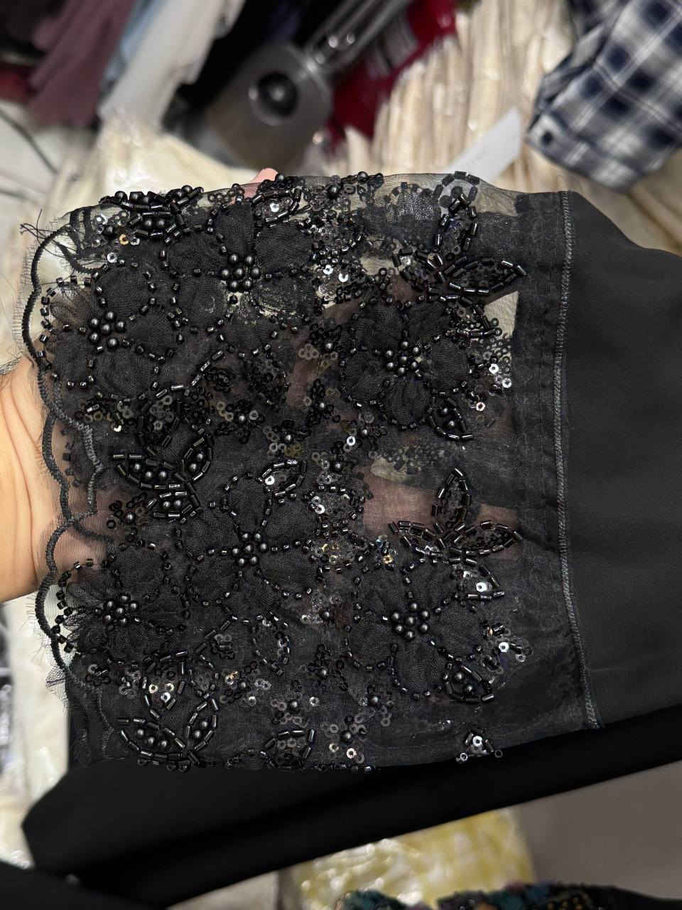 وصلت العباية الترند 🔥

عباية + شال (تطريز يدوي)

القياس S-M-L-XL-2XL—3XL 

القماش بارد ثلج و سواد فاتح 

التطريز اليدوي 5 الوان
335 درزن موصل, نينوى


**إذا كنت صاحب هذا الإعلان وتريد حذفه لأي سبب، رجاءا أرسل رسالة إلى الدعم الفني**