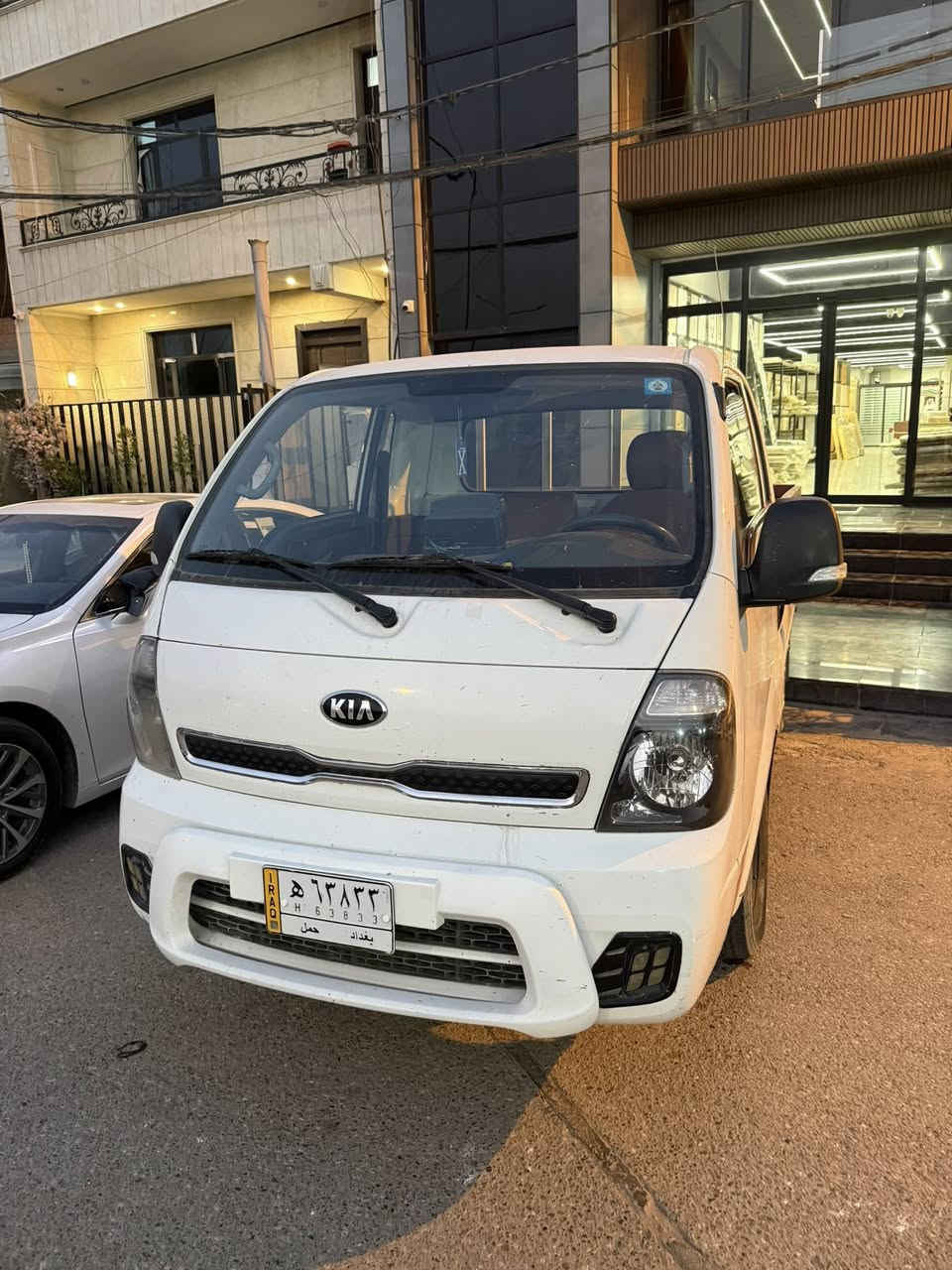 كيه بنكو للبيع
رقم بغداد السياره جاهزه ونضيفه 

موديل 2019  السياره خير من الله

رقم ***********

سعر 118 ورقه
