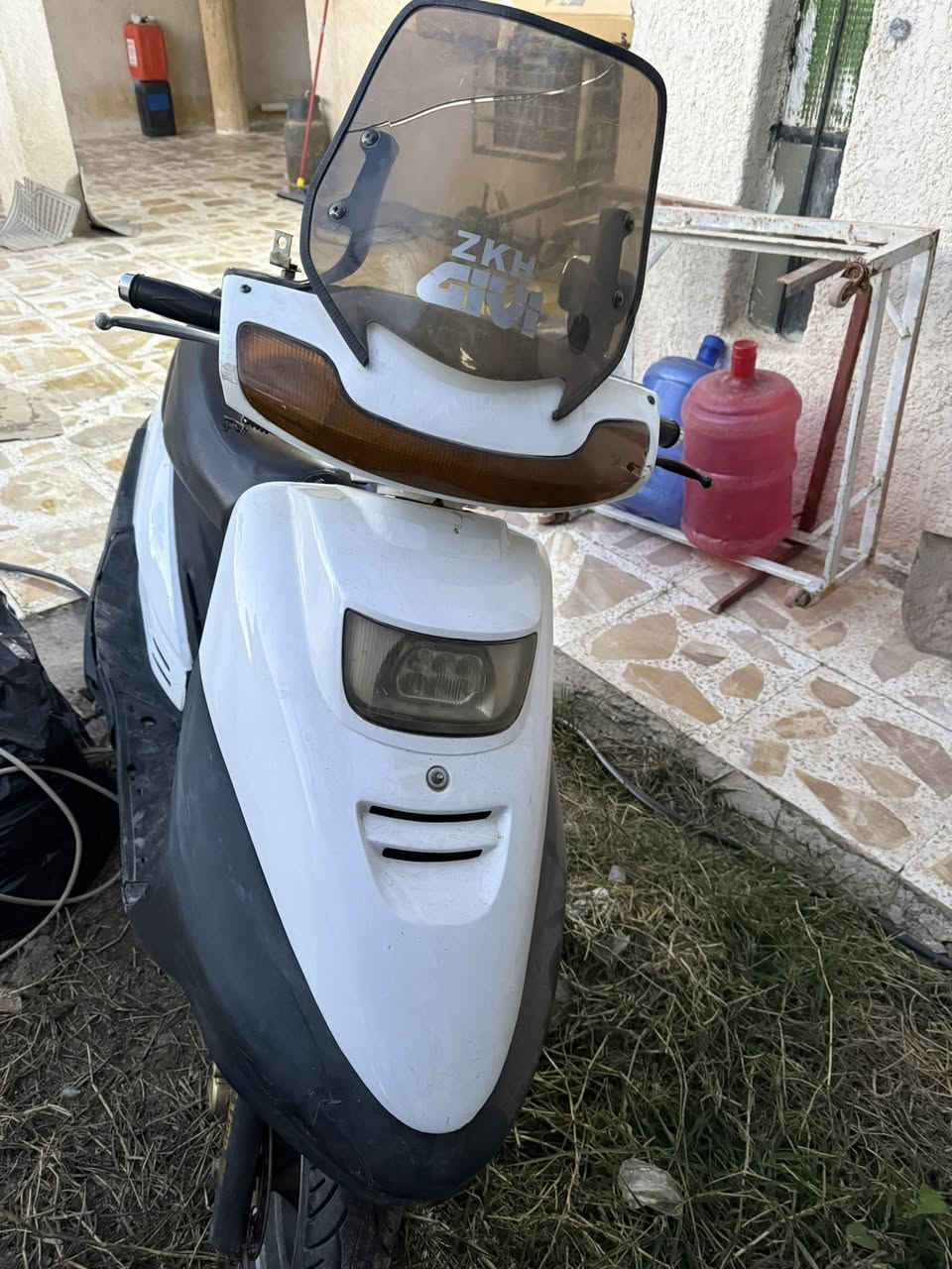 دراجة فراشة فضائي ياباني اصلي دراجة محرك ممفتوح دراجه خير من الله بس بيها الجبنه تنضح دهن تتبدل ب١٥ الف باتري جديد  كابريته جديده. السعر ٤٥٠  قفل *********** ديالى بعقوبة التحرير
