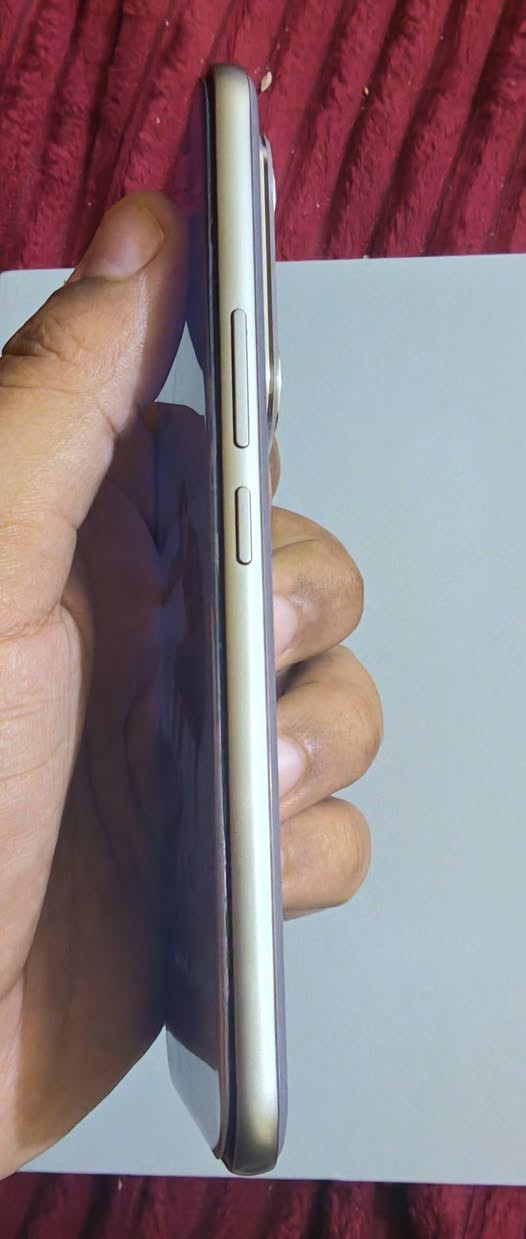 السلام عليكم
هونر ٤٠٠ برو
الذاكرة ٥١٢
الرام ١٢
غراضة كاملة باكيت والشاحنة الاصلية
نظيف جدا استعمال اعتيادي فقط تصفح
السعر ٦٧٥ وبي مجال قليل
مكاني بابل توصيل ماعندي
***********
