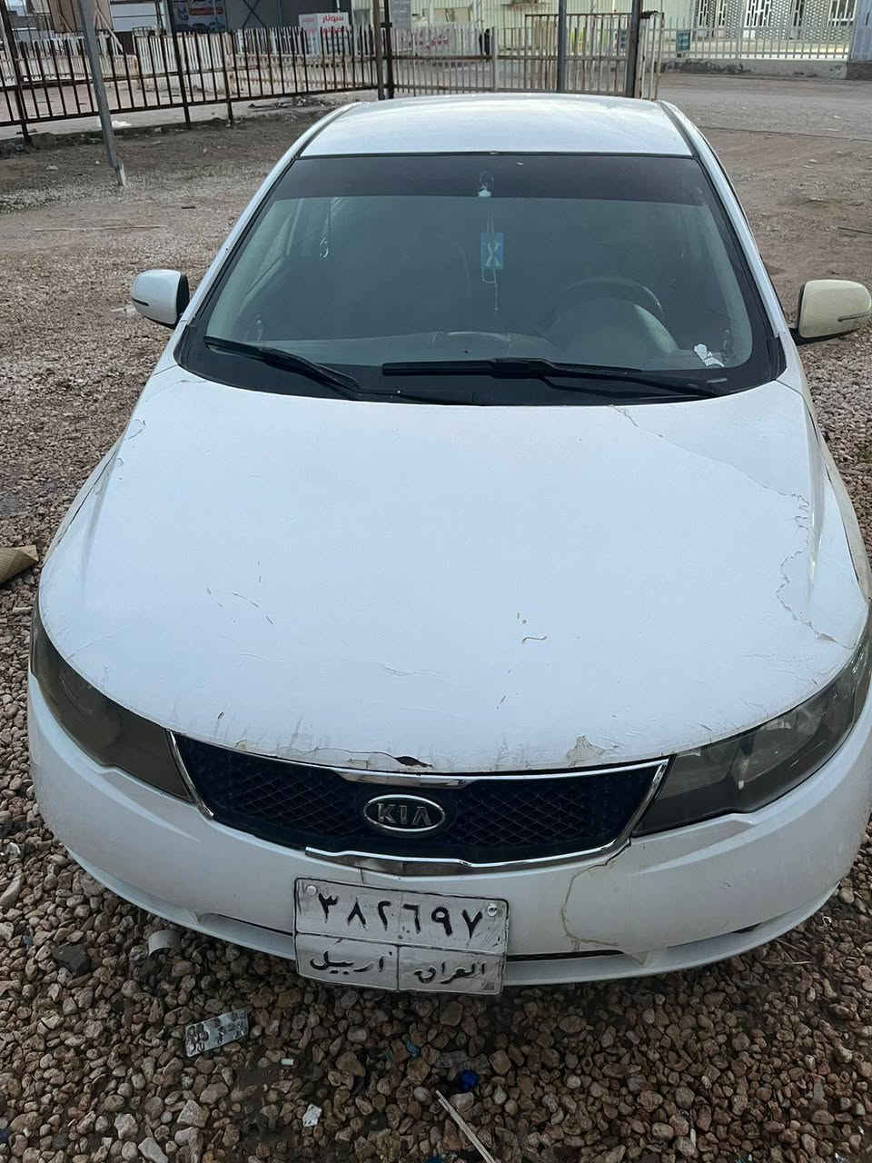 سيراتو مديل 2011 سياره جاهز مكينه كير حداديه  بس يرادله  صبغه  رقم أربيل و مكفوله من ضربه القويه والكص  سياره دواخله كلش حلوه سعره80وبيه مجال جدا قليل بس حق الجيه  ***********
