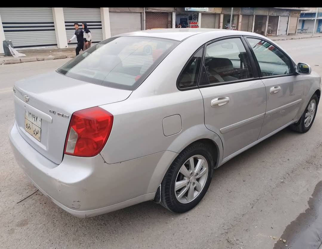 موديل 2009👋
رقم دهوك 👋
كاربون بانزين ⛽ شرط التحويل 🚦
محرك وكير شرط 👋 
طخم تاير طخم امامي خلفي جديد 👋 
تبريد ثلج 🥶 مكيف الهواء 
📢 ظررها بوند وجاملغ صبغ وبدون دواخل شرط 👋 
🛑#السعر 78وبيها مجال


**إذا كنت صاحب هذا الإعلان وتريد حذفه لأي سبب، رجاءا أرسل رسالة إلى الدعم الفني**