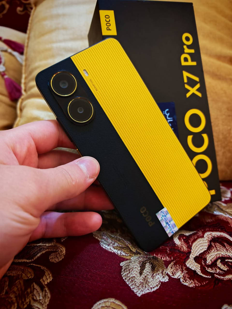 سلام عليكم للبيع أو مراوس بوكو إكس 7 برو لون مميز ملحقات كامله مكفول نضافته 💯💯 مواصفات معروفه 120 فريم بل ببجي مكاني كربلاء السعر365 للتواصل عل رقم ***********
