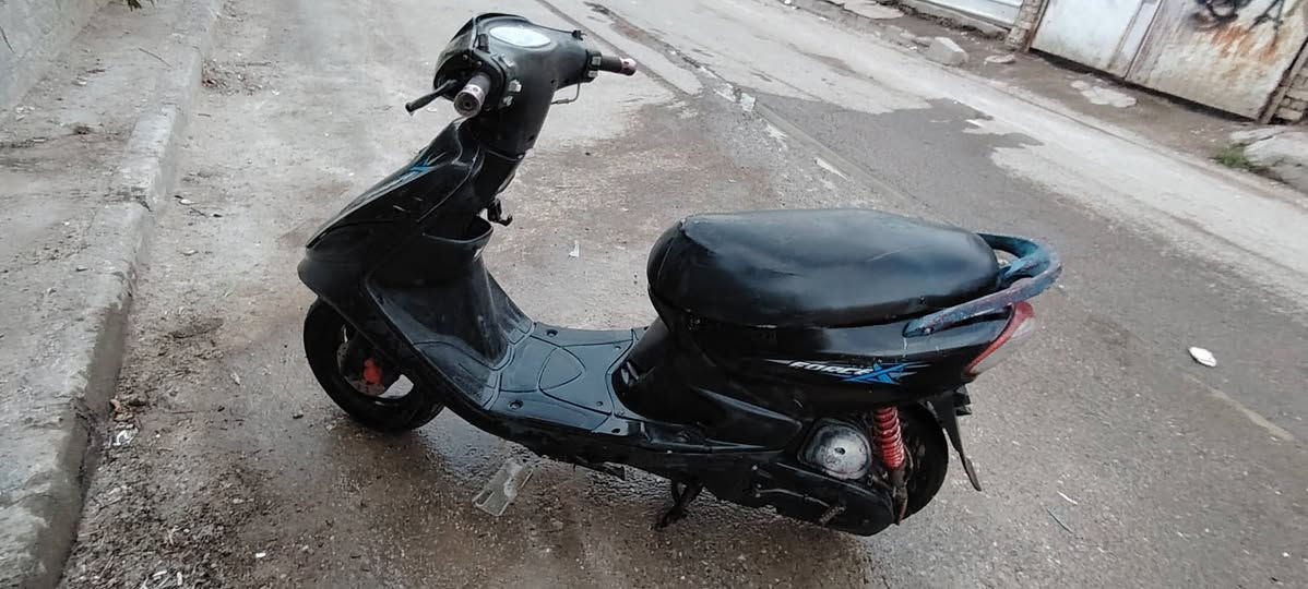 سلام عليكم شباب دراجة ماكس قجمة للبيع الدراجة جفتتهة طلعت بيهة 15 يوم والدراجة نضمت بعدية ورة تقريبآ شهرين شغلتهة متشتغل المهم اني ابيع كوم حديد رايدهة 250 وبيهة مجال قليل  ستفسار 
رقمي 
***********
