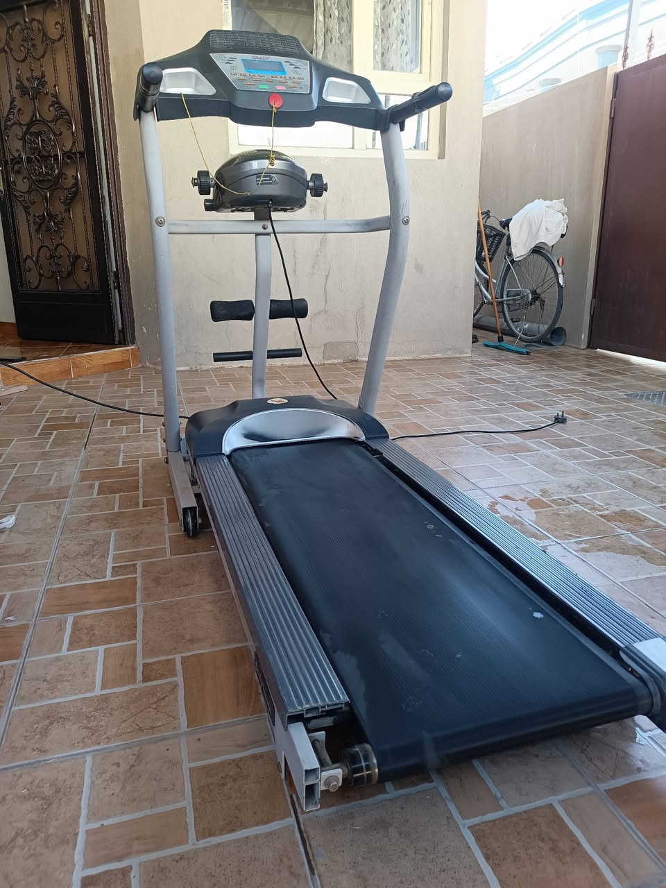 اغراض للبيع جهاز رياضة يتحمل وزن 100 كيلو يشتغل السعر 110 و بي مجال.
فرن كهربائي مابي اي عيب شغال السعر 15 و بي مجال.
زحليگة اطفال 5 پايات مابي اي عيب السعر 25 و بي مجال.
ماطور ماء عاطل السعر 10 و بي مجال...

للاستفسار الاتصال بالرقم *********** 
العنوان كركوك
