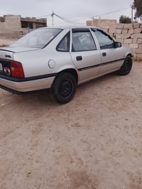 فكتره موديل 92 رقم السليمانيه دولي الاحد 30 السعر 43 بي مجال 078252927...