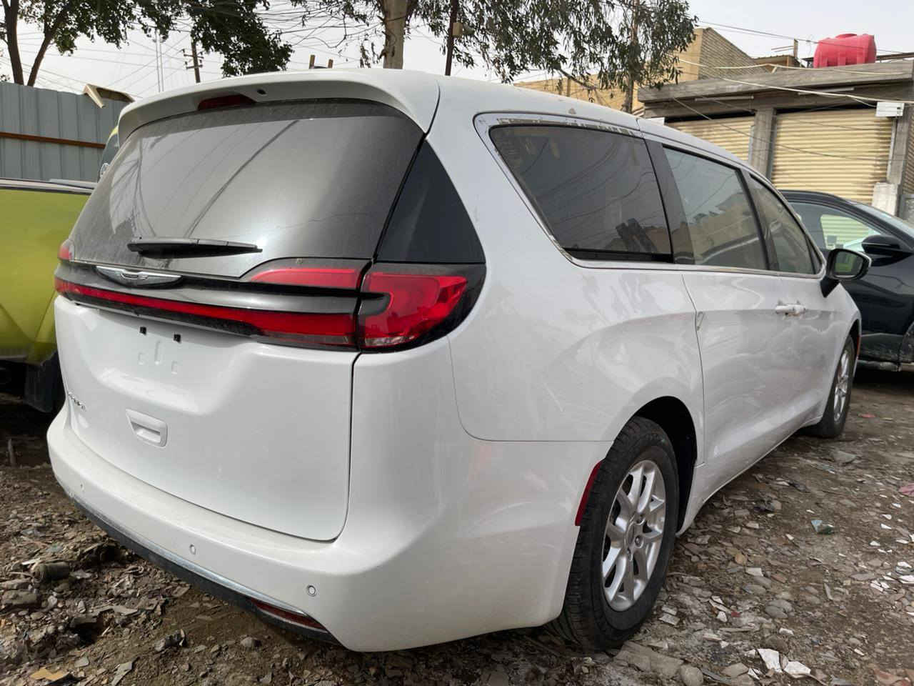 السلام عليكم باسفيكا موديل 2023 بانزين مبدل بابتين نفس اللون بيها مكانات صبغ مواصفات بصمه شاشه مرقم بغداد الرقم الجديد السعر 200 مكاني بغداد الأمين الثانيه ه‍ ***********
