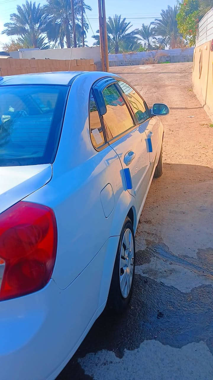 سلام عليكم
اوبترا موديل 2012 خليجي شركة عامه 
السيارة بيه صبغ شي قليل 
محرك كير مكفول من كلشي ولا تبديل 
صدر خلفي امامي حلوة 
تبريد تدفه شغال 
كاعيات الشرة بيهه على ايد وحدة 
سنتر لك سويج عدد ١
شاشة كامرة رقم بغداد جديد سنوية جديدة 
بسمي شرط التحويل 
مكاني بغداد المدائن سلمان باك 
 الاستفسار 
***********واتساب
