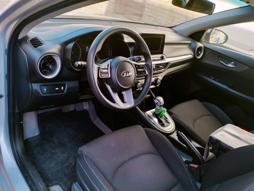 كيا فورتي مديل 20  رقم ذي قار ماشيه 67 فقط الضرر مقدمه البنيد فقط مصلح ومصبوغ ربع لبنيد بدون تبديل ولا قطعه الصوره مرفقه مع الفحص رقم معوقين باقي سنه ون#ص تصير حره سياره جاهزه وخير من الله مال. جناي. سياره جاهزه من كلشي رقم الهاتف ***********
