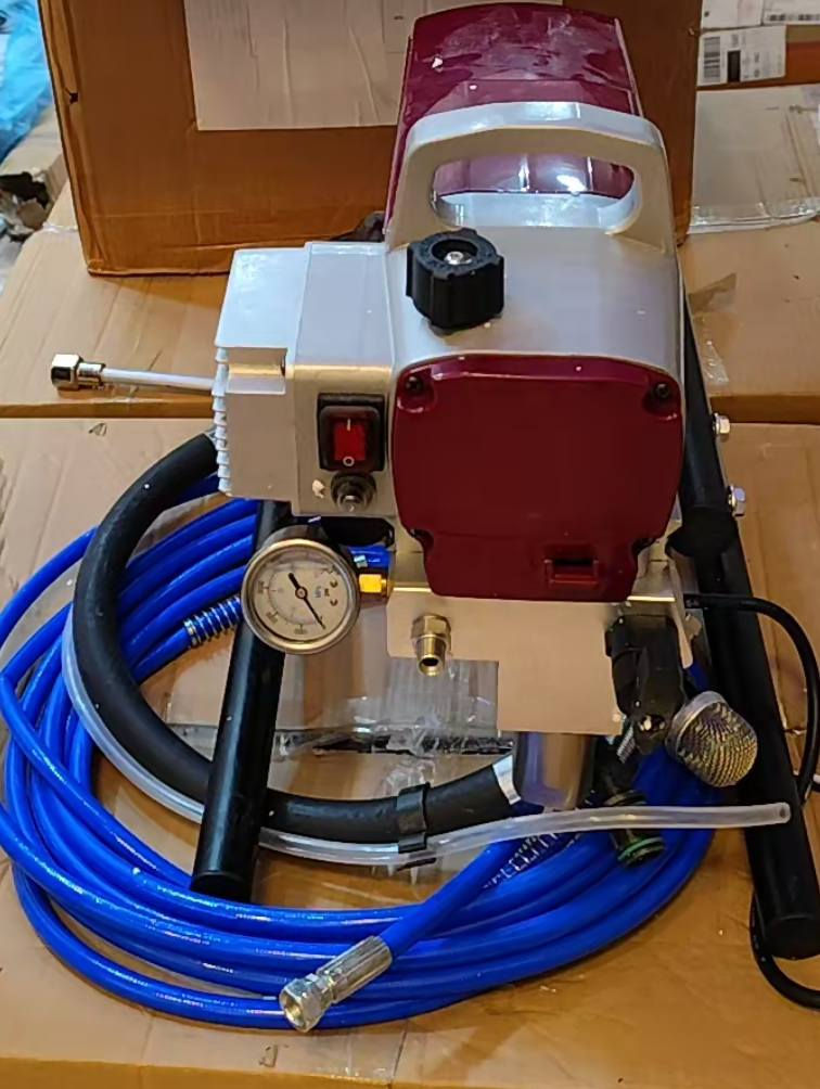 جهاز بخاخ طلاء كهربائي يعمل بدون هواء يُستخدم لطلاء الجدران والأسقف بكفاءة عالية.
جديد مع كامل ملحقات ..
السعر 150 والتوصيل مجاني
@أبرز المعجبين


**إذا كنت صاحب هذا الإعلان وتريد حذفه لأي سبب، رجاءا أرسل رسالة إلى الدعم الفني**