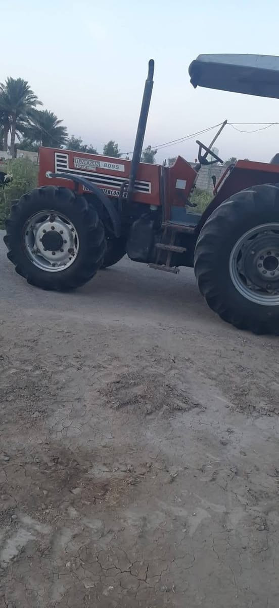 مكينه للبيع تماسيان موديل 13 مكان ديالى ***********
