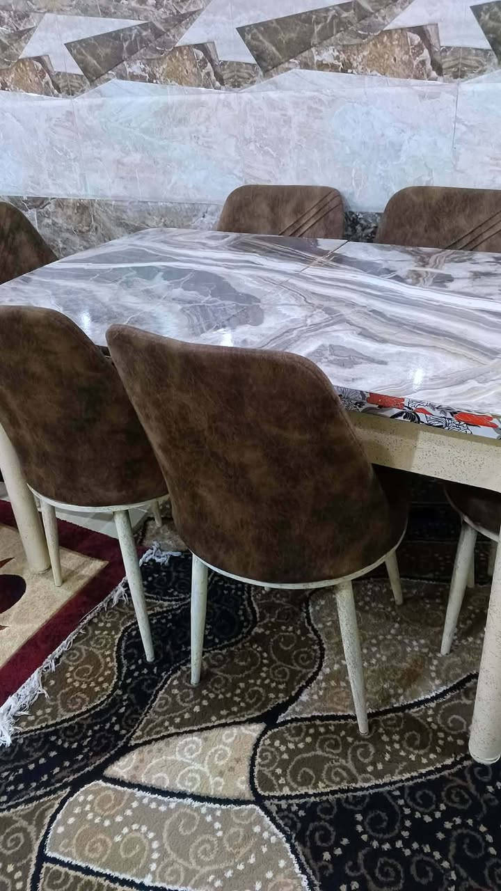 الغرفة سعرها 350 وبيها مجال 
ميز الطعام 90 وبي مجال 
ميز بلازما 50 
غسالة شغالة نوعيتها LG العربي 15 كيلو سعرها مناسب


**إذا كنت صاحب هذا الإعلان وتريد حذفه لأي سبب، رجاءا أرسل رسالة إلى الدعم الفني**
