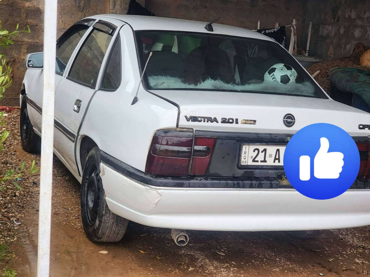 سلام عليكم للبيع اوبل فكترا
حجم: 20
رقم :سليماني 
شرط تحويل: تاني يوم 
قطره معجون ما بيه 
هلال: ما معمره.     خياس ما بيه 
دفتر :بنزين موجود
موديل :1994.  سقف: اسلايت 
داخل: فول نضيف مسجل شاشه مع كامره خلفي
4 تايرات جديد   محرك ؛ لا صرف ولا بخار شرط
رقم : دولي انكليزي 
 رقم هاتف  :***********
مكاني: طوز .  خصه دارلي 
سعر :٤٧ ورقه بيه مجال قليل
