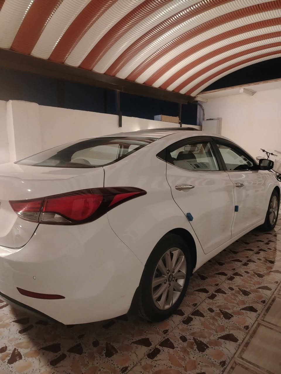 سلام عليكم

النترا 2015 خليجي رقم بغداد كفاله عدا بارد بسيط مكفوله من صبغ تبديل فول مواصفات عدا البصمه محرك 1800 محرك وكير شرط مامفتوح شركه مكانه الرمادي رقم الهاتف *********** السعر 135
