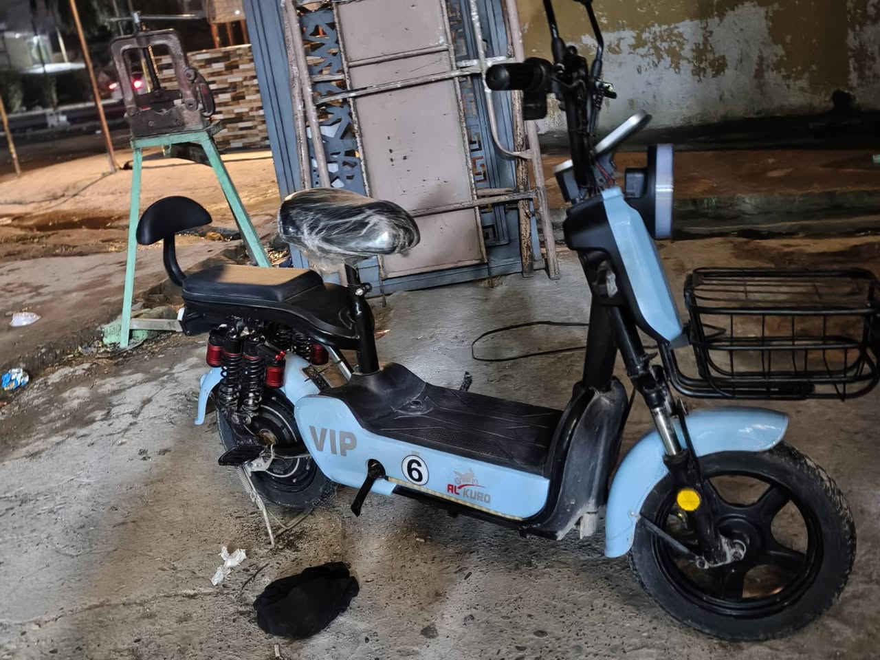 ماطور شحن للبيع صار ثلث تشر من اخذتو و كلشي مابي كام مكمل التواصل عل وا تساب ***********
