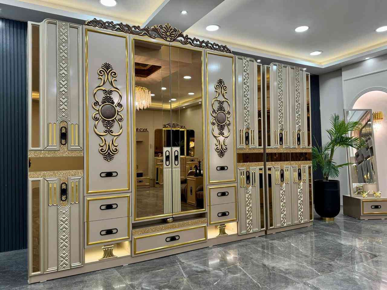 ✨ موديل بوسنا المودرن ✨

🛋️ تصميم عصري أنيق يضيف لمسة فخامة لبيتك

🔹 المواصفات:
▪️ 11 قطعة
▪️ قياس 360 سم (كنتور)
▪️ ضهر بلوك متين
▪️ براغي + چوي حديد لضمان القوة والتحمل
▪️ سرير مخزن (جك) عملي
▪️ صبغ حراري عالي الجودة

💯 جودة عالية وراحة تدوم لسنوات

📩 للحجز والاستفسار:
📱 *********** (متوفر واتساب
