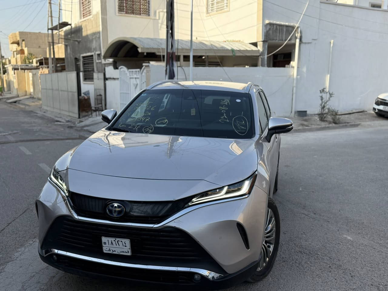 السلام عليكم تويوتا فينزا 2024 
XLE فول عده الفتحه 
السياره دبل جام عزل عن الشارع تام 
السياره جلد تدفئه تبريد مقاعد 
شاشه وسماعه JBL
حساسه ورادار 360 درجة 
مرايات جانبيه شفط 
السياره مرقم وجهازه باسمي 
مكفوله من الصبغ والبارد بسها بس الشخط الي مبين بالصوره 
السعر 24.500$ 
للاستفسار: ***********
