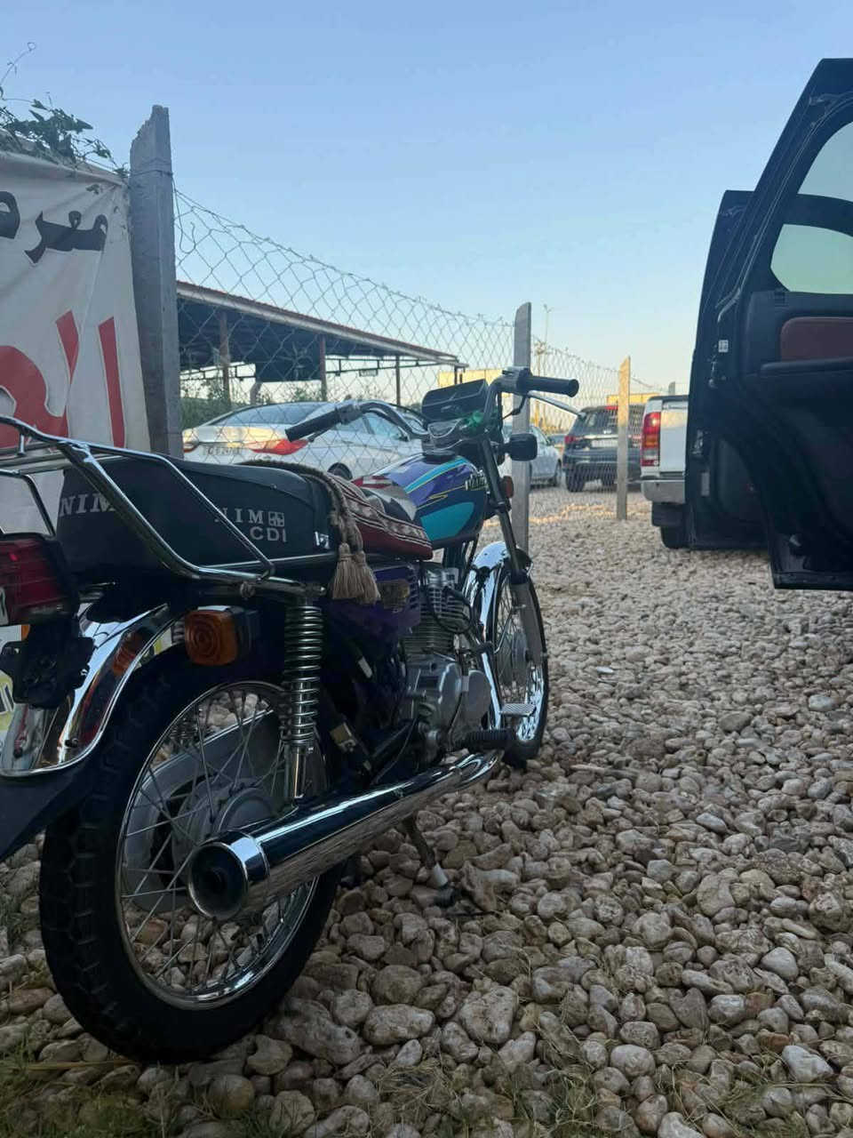 السلام عليكم دراجه لبيعع نامه متياز أوراق كامله دراجه برغي ما مفتوح بيه كفاله عامه السعر 650وبيه مجال مكاني حله حمزه الغريي ***********
