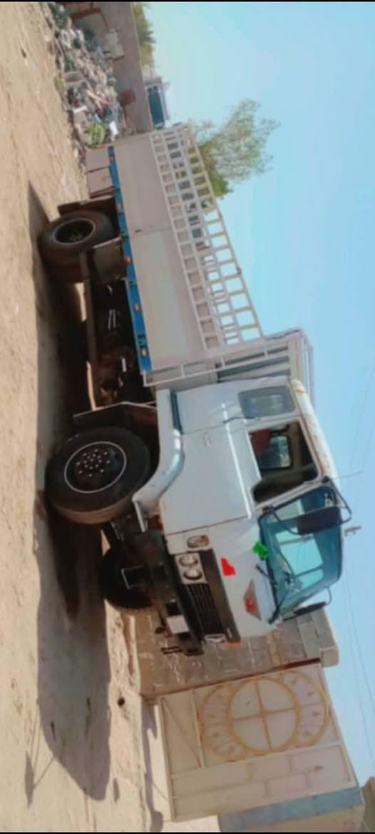 السلا عليكم هيونو للبيع رقم بغداد انكليزي موديل ١٩٨٦ للتواصل ***********
