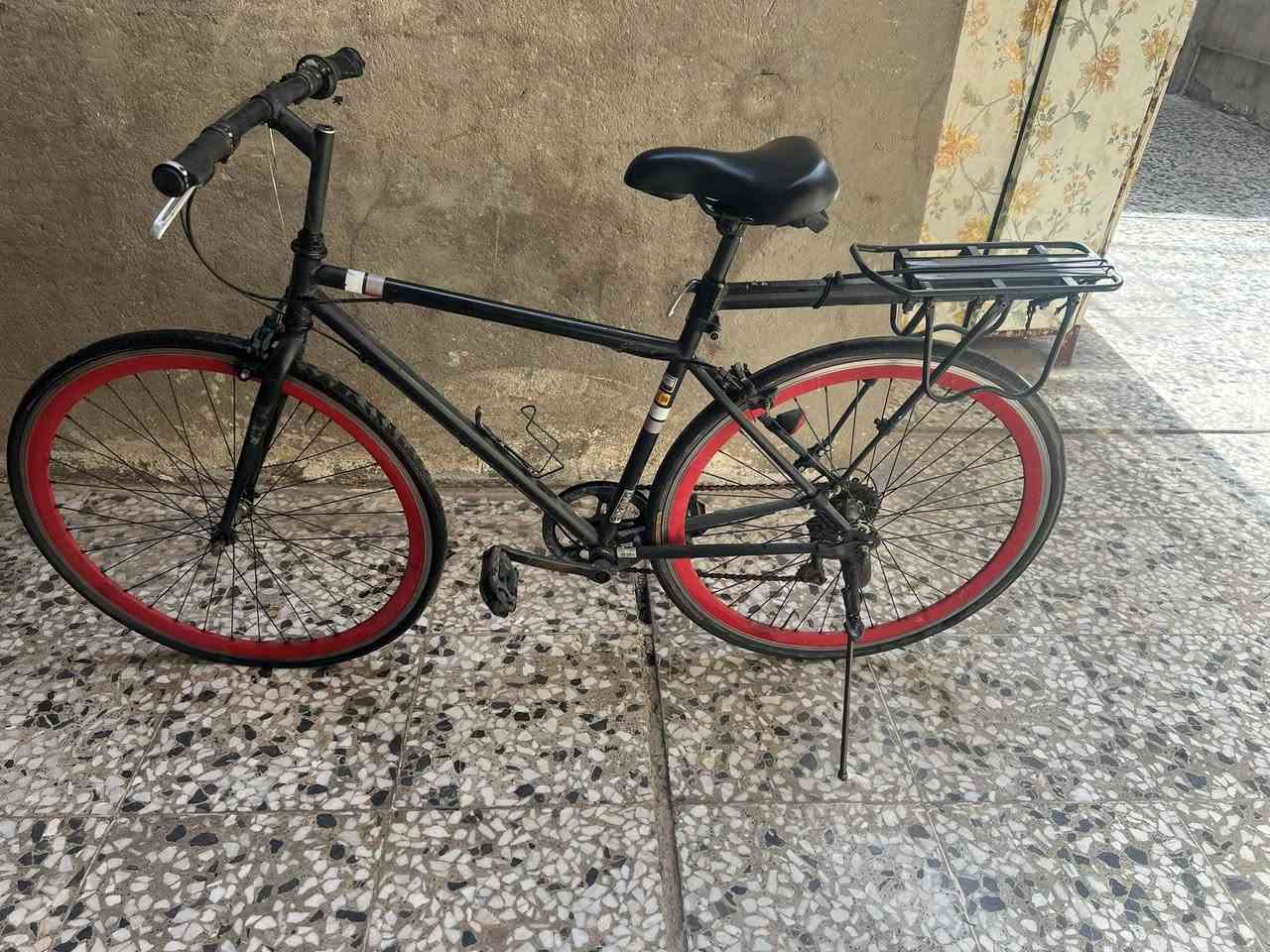 للبيع سعر 100
بي خلل تاير الأمامي والبريك 
الرصافه العبيدي الشهداء الأولى


**إذا كنت صاحب هذا الإعلان وتريد حذفه لأي سبب، رجاءا أرسل رسالة إلى الدعم الفني**