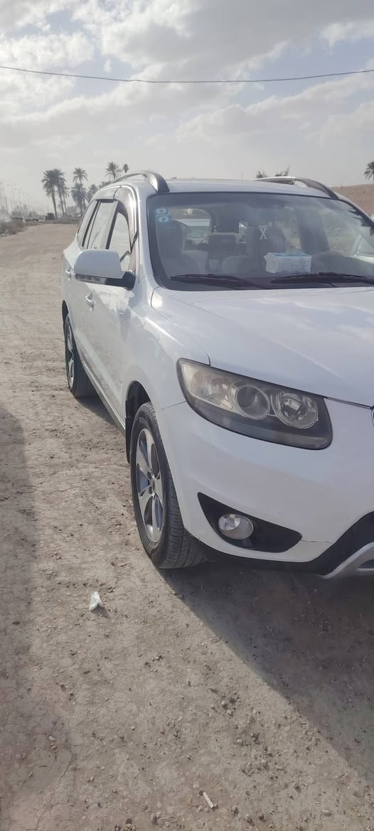 السلام عليكم سنتافيه للبيع 2012 كفاله عامه سياره شركه العامه للأستفسار ***********
