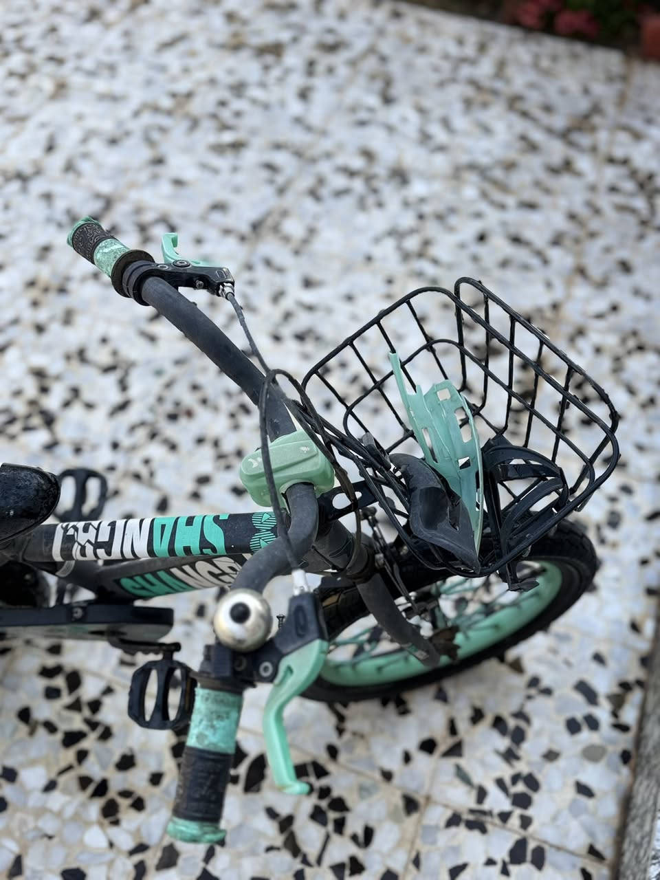 السلام عليكم عندي هذا للبيع ب ٣٠ مكاني موصل


**إذا كنت صاحب هذا الإعلان وتريد حذفه لأي سبب، رجاءا أرسل رسالة إلى الدعم الفني**