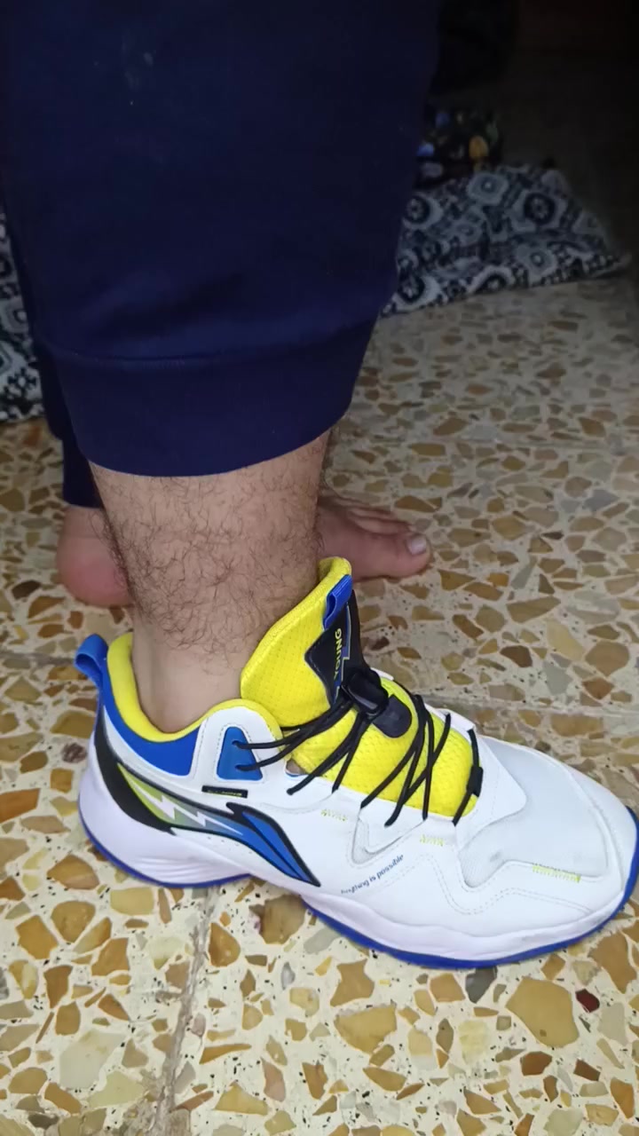 حذاء ماركة LI.NENG قياس 41 نظافة 90% السعر ب 45 الف مع التوصيل


**إذا كنت صاحب هذا الإعلان وتريد حذفه لأي سبب، رجاءا أرسل رسالة إلى الدعم الفني**