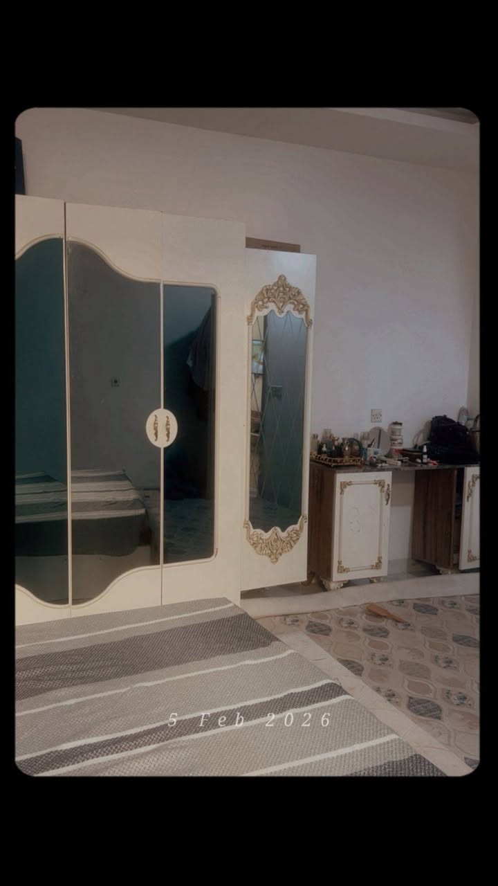 تحميل جملة لاهل المصلحه كلشي متوفر اثاث بانواعه وسعر مناسب اكو حاويات الكل المحافضات واكو عمال تحمل والرزق علئ اللة مجمع النذير للاثاث المنزلي الجديد والمستعمل والباله اوربي بيع وشراء. تجهيز بيت كامل بسعر تنافسي وتجهيز لاهل الجمله.  كركوك حي النصر مقابل مركز شرطه ...خلف المرور القديم مباشر ***********
*********** 
***********
