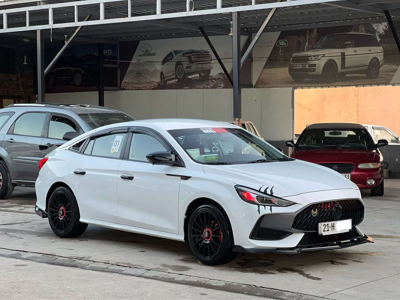 مجي جيتي ٢٠٢٥ گير عادي سه ياره كه ١١٠٠٠ هه زار رؤشتوه. هيچي پيوه نيه سه ياره كه به ناو خؤمه وه يه ٤ ويلو تايه ي سپؤرتي له ژيرايه كامل جوانكاري بؤ كراوه  له ده رو ناوي  سليماني *********** السليمانية, العراق
