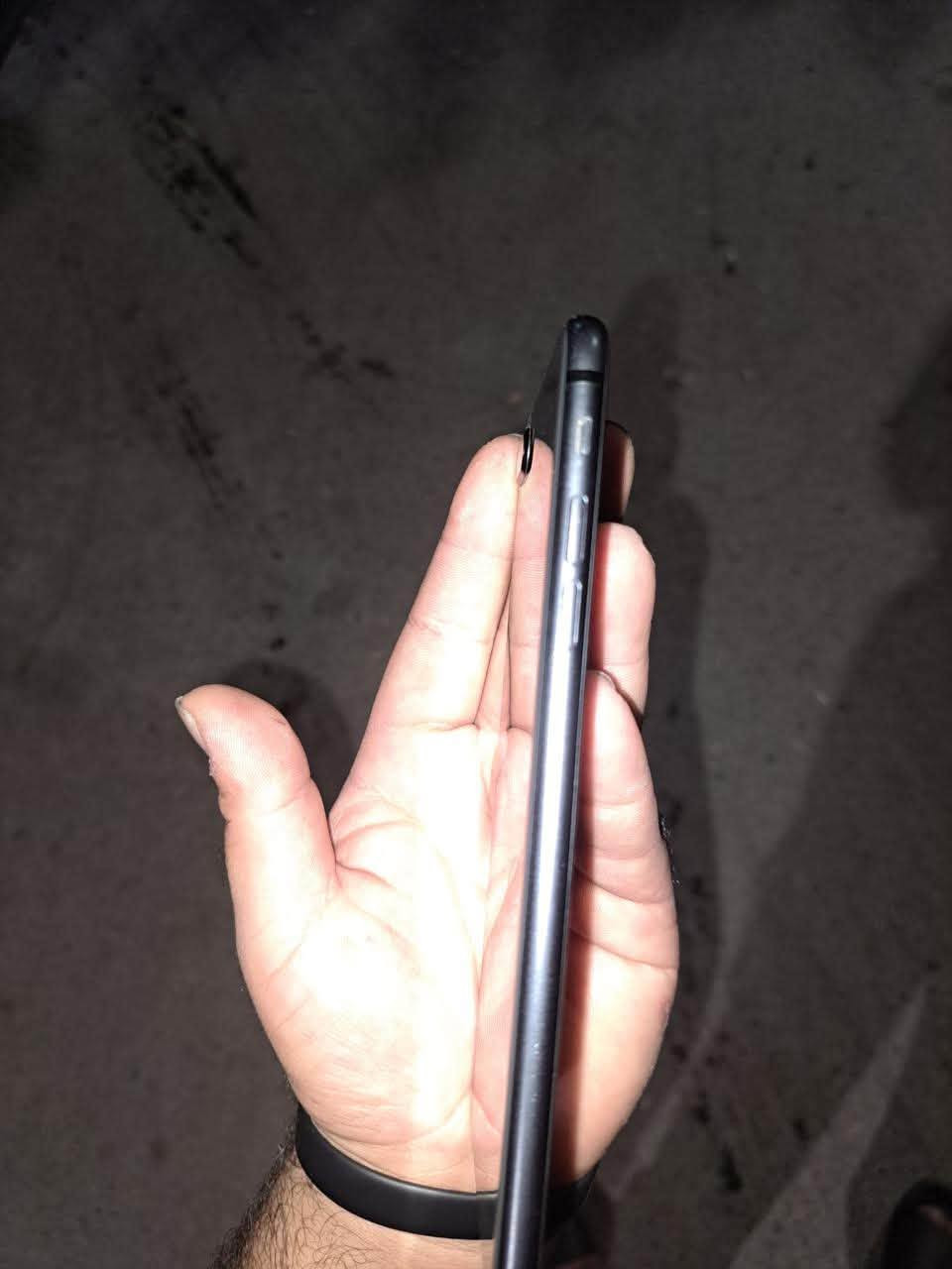 موبايل شرط مو مفتوح ايفون 8 
الذاكره 128 وبطاريه 91 نظافه 100%
الموبايل الشرط ما ابي شيء وكل شيء شغال بيه بصمه وكل شيء 
السعر 190


**إذا كنت صاحب هذا الإعلان وتريد حذفه لأي سبب، رجاءا أرسل رسالة إلى الدعم الفني**